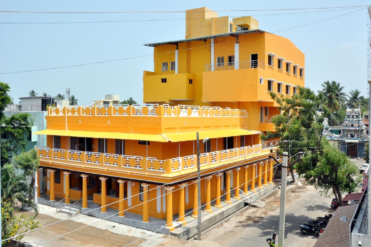 Hotel Anandhiram Heritage Карайкал Екстер'єр фото